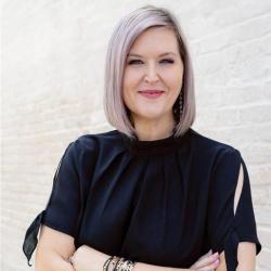 Gina Littleton